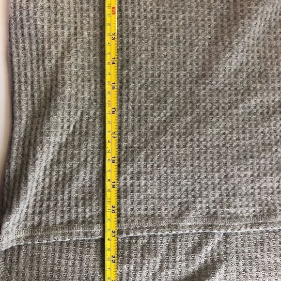 Project Social T Waffle Knit Top High Low Hem Grey Size XSmall Oversized - Picture 9 of 10